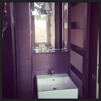 ** Bed & Breakfast Pattini Guest House Milano Italia