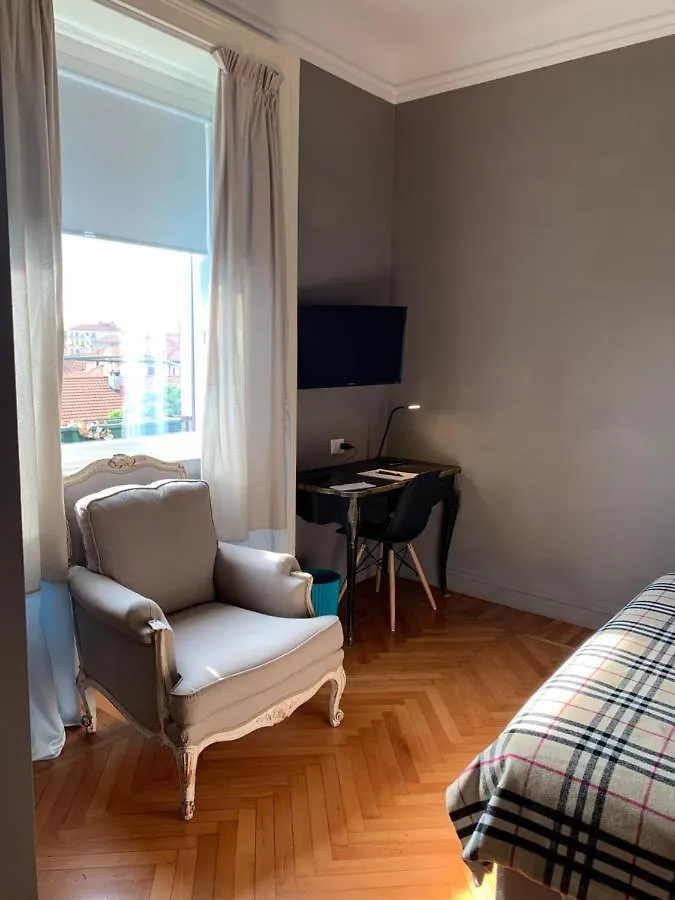 Pattini Guest House Milano 2*,  Italia