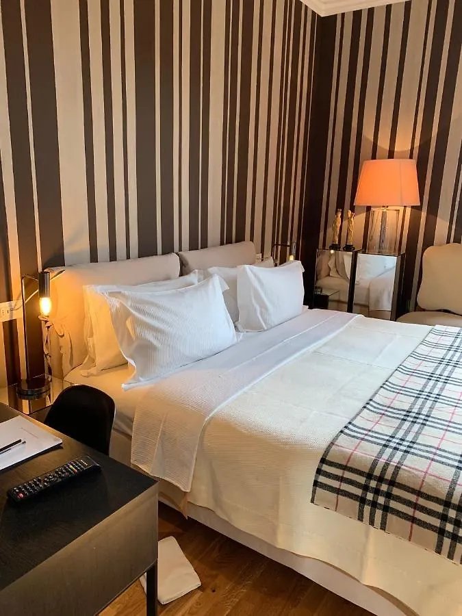Pattini Guest House Milano 2*,